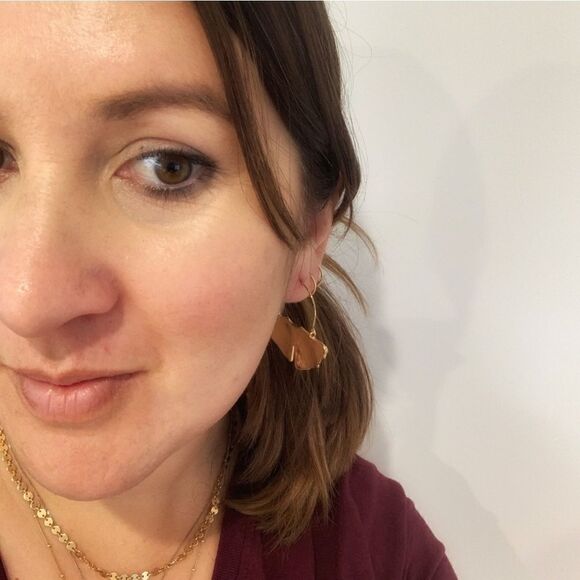 Anthropologie Golden Ginko Leaf Earrings - Picture 11 of 12